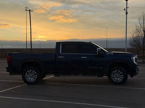 Certified 2023 GMC Sierra 2500 Denali image 6