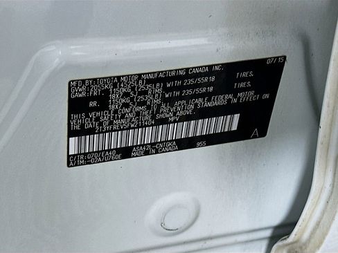 Used 2015 Toyota RAV4 Limited w/ Technology Package FWD image 27