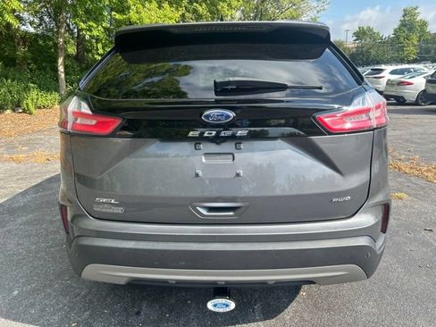 Used 2021 Ford Edge SEL w/ Convenience Package AWD/4WD image 4