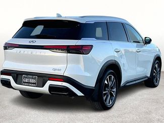 Used 2025 INFINITI QX60 Luxe video 2