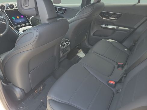 Certified 2026 Mercedes-Benz GLC 300 image 10