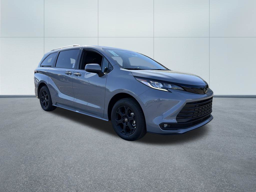 New 2026 Toyota Sienna XLE Woodland Edition AWD/4WD image 4