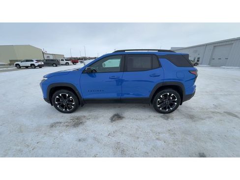 Certified 2025 Chevrolet Equinox RS w/ Safety and Technology Package image 11