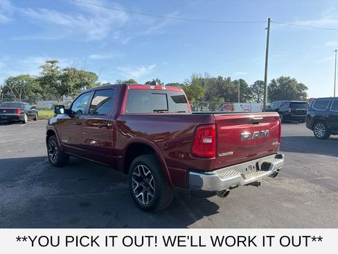 Used 2025 RAM 1500 Laramie AWD/4WD image 4