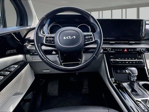 Used 2022 Kia Carnival SX FWD image 6
