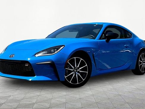 Used 2022 Toyota GR86 image 3