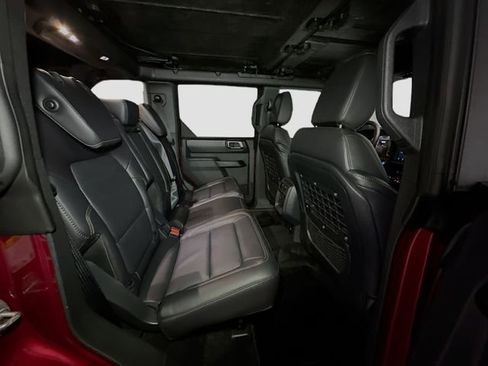 New 2025 Ford Bronco Badlands image 27