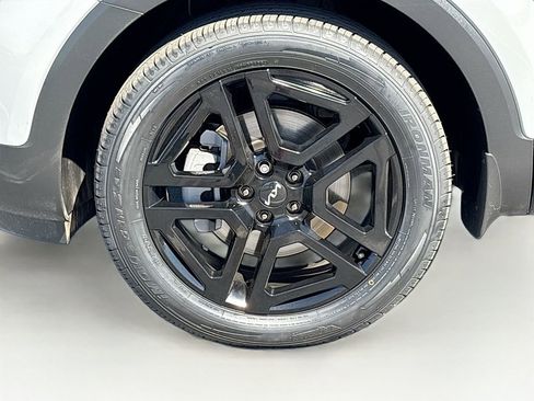 Used 2024 Kia Telluride EX X-Line image 31