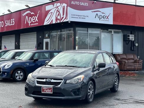 Used 2014 Subaru Impreza 2.0i image 2