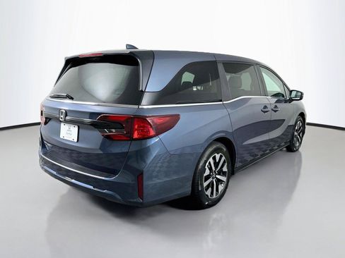 Certified 2025 Honda Odyssey EX-L image 13