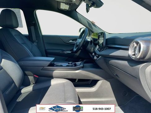 Used 2026 Chevrolet Equinox LT w/ Convenience Package II AWD/4WD image 16