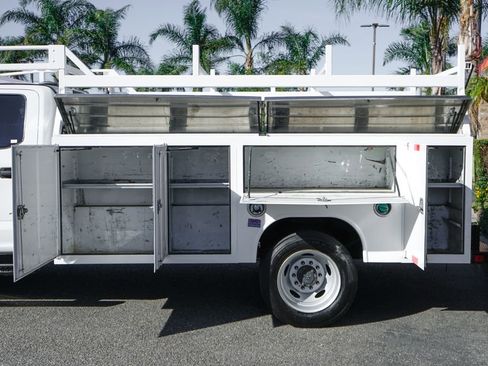 Used 2021 Ford F550 4x4 Crew Cab Super Duty image 6