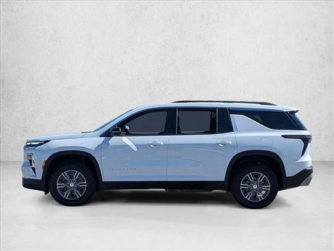 New 2026 Chevrolet Traverse LT FWD image 8