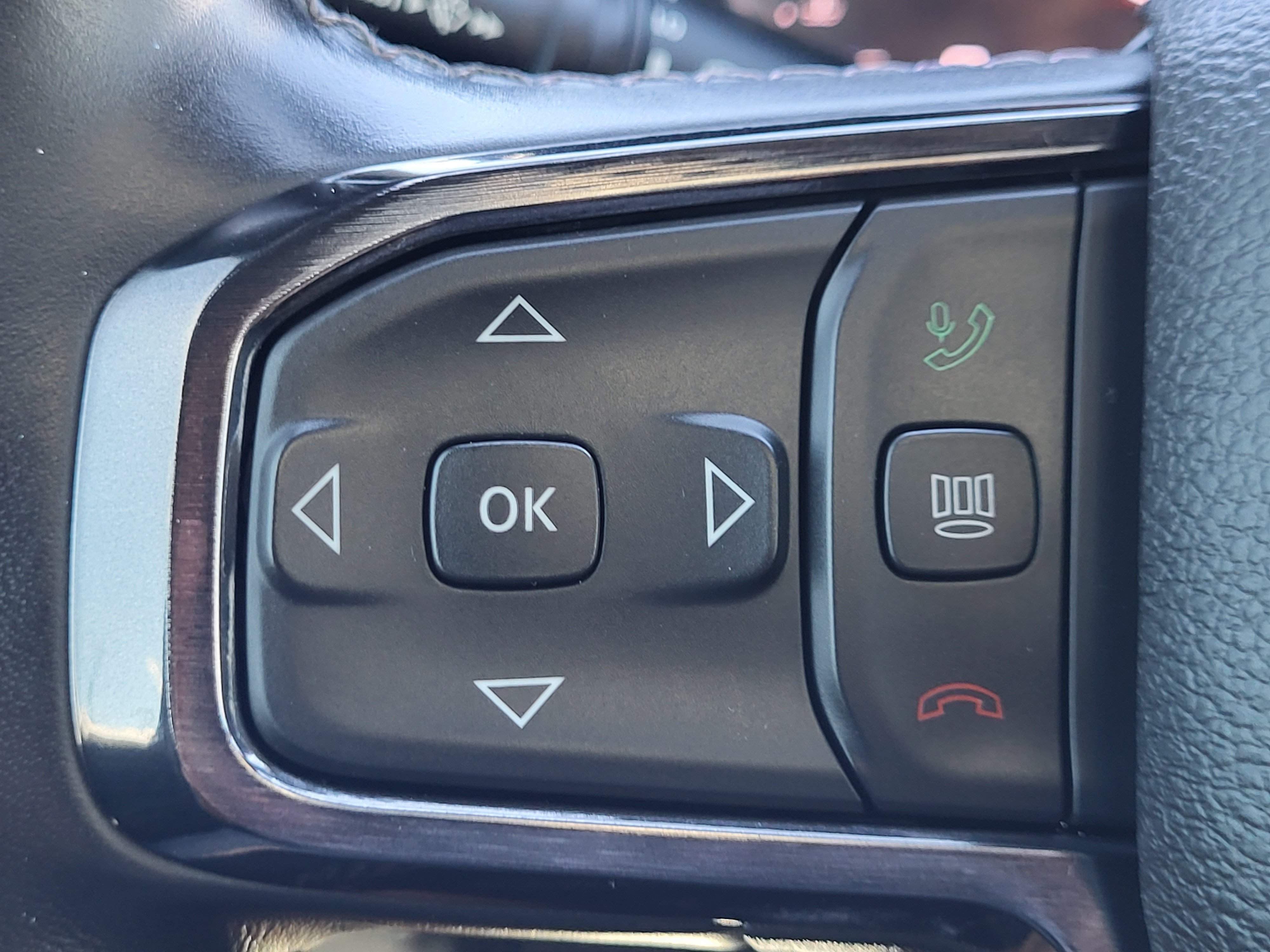 Used 2023 RAM 1500 Limited w/ Night Edition AWD/4WD image 26