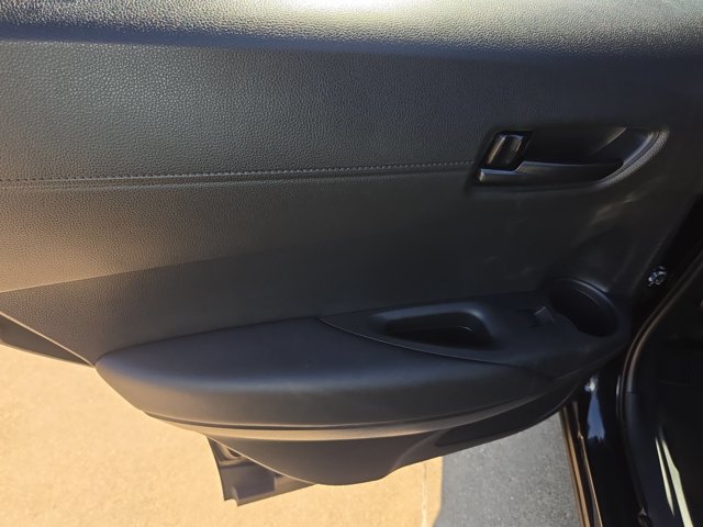 Used 2023 Toyota Corolla Cross AWD Hybrid image 12