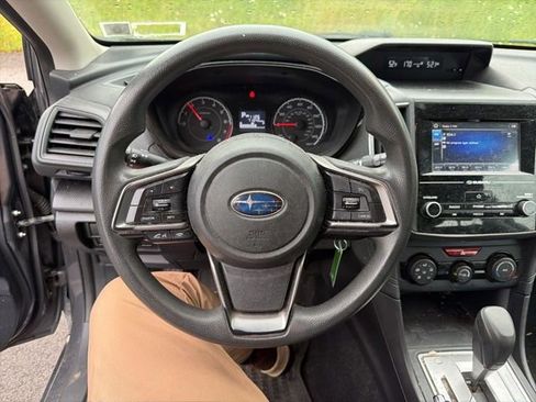 Used 2018 Subaru Impreza 2.0i AWD/4WD image 18