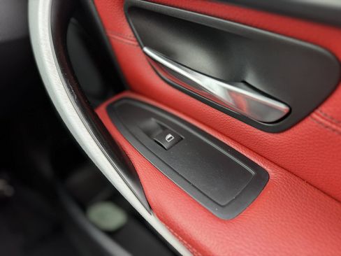 Used 2015 BMW 335i Sedan RWD image 13