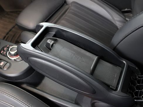 Used 2022 MINI Cooper SE image 36