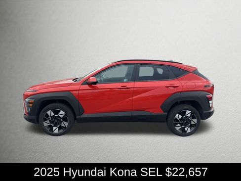Used 2025 Hyundai Kona SEL image 6