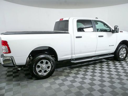 Used 2024 RAM 2500 Big Horn AWD/4WD image 2