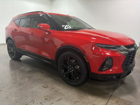 Used 2020 Chevrolet Blazer RS image 2
