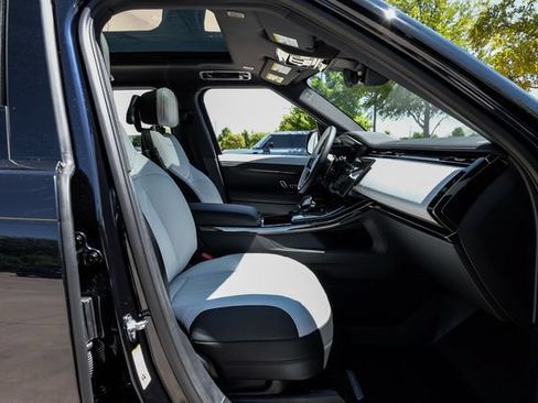 New 2026 Land Rover Range Rover Sport Dynamic SE AWD/4WD image 43