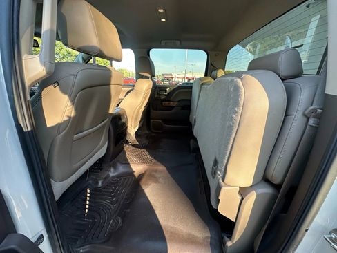 Used 2015 GMC Sierra 1500 SLT w/ SLT Crew Cab Value Package image 32