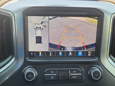 Used 2020 Chevrolet Silverado 2500 LTZ w/ LTZ Premium Package AWD/4WD image 19