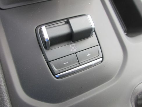 New 2026 GMC Sierra 1500 AT4 w/ AT4 Premium Package AWD/4WD image 23