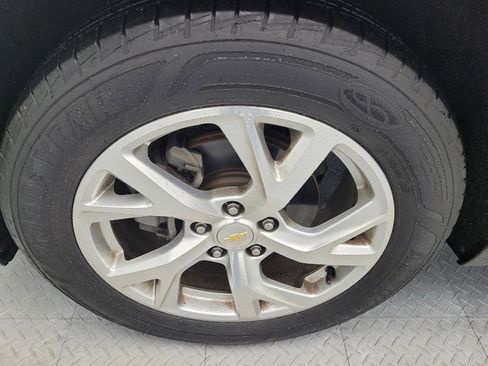 Used 2020 Chevrolet Equinox Premier image 31