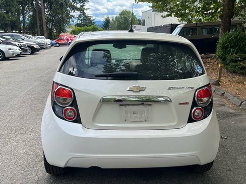 Used 2014 Chevrolet Sonic LTZ w/ Fun and Sun Package FWD image 4
