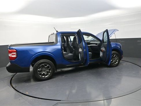 Used 2024 Ford Maverick XLT image 41