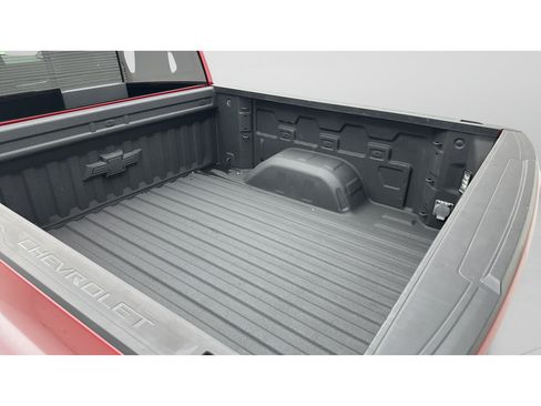Used 2024 Chevrolet Silverado 1500 RST w/ Convenience Package II AWD/4WD image 8