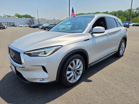 Used 2020 INFINITI QX50 Luxe AWD/4WD image 3