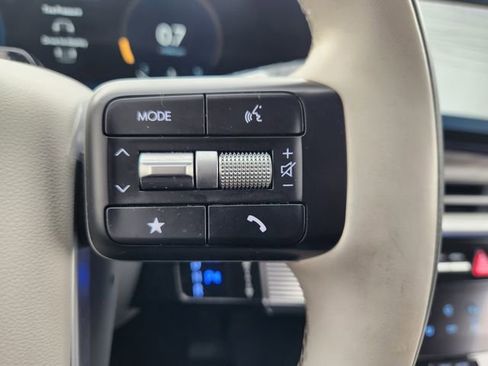 Used 2024 Hyundai Santa Fe Calligraphy FWD image 29