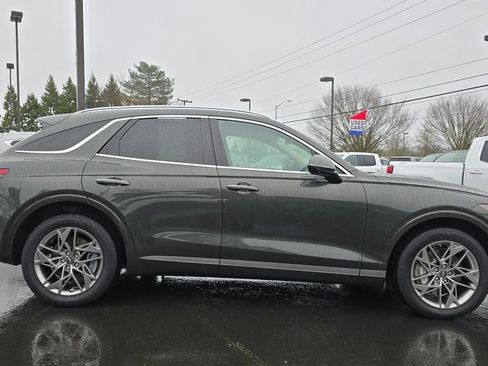 Used 2025 Genesis GV70 2.5T AWD/4WD image 2