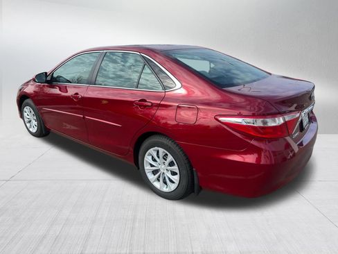 Certified 2017 Toyota Camry LE FWD image 4