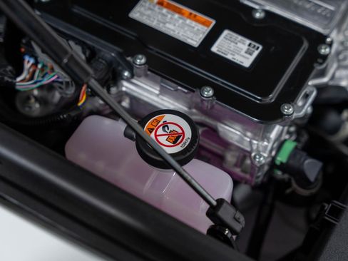 Used 2025 Toyota 4Runner Trailhunter image 47