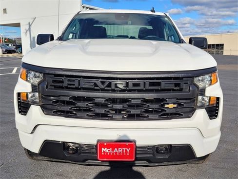 Used 2022 Chevrolet Silverado 1500 Custom image 13