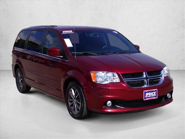 Used 2017 Dodge Grand Caravan SXT w/ Rear Park Assist Package FWD image 6