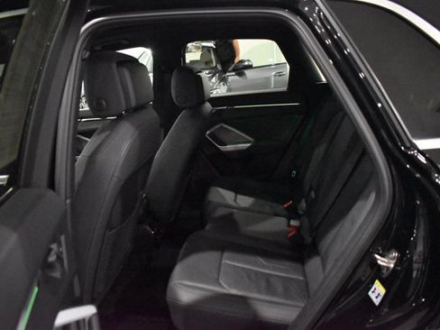 Used 2023 Audi Q3 2.0T Premium Plus w/ Premium Plus Package AWD/4WD image 23