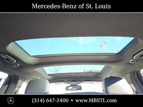 Certified 2019 Mercedes-Benz GLC 300 4MATIC image 9