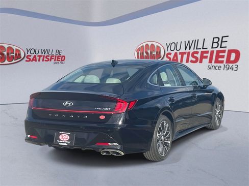Used 2023 Hyundai Sonata Limited image 6