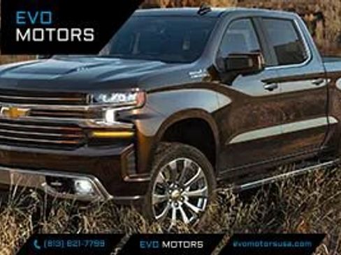 Used 2021 Chevrolet Silverado 1500 Custom Trail Boss w/ Safety Confidence Package AWD/4WD image 1