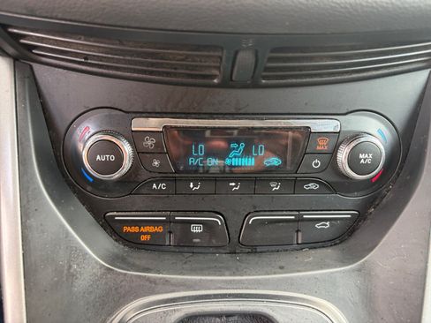Used 2015 Ford Escape SE w/ Equipment Group 201A AWD/4WD image 29