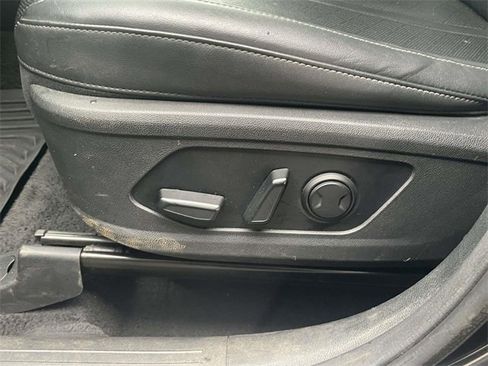 Used 2023 Kia Sorento SX image 17