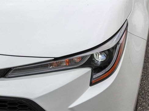 Used 2021 Toyota Corolla LE w/ Carpet Mat Package (TMS) image 5