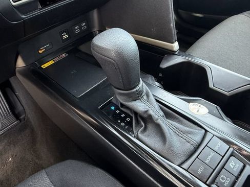 Used 2025 Toyota Camry LE FWD image 20