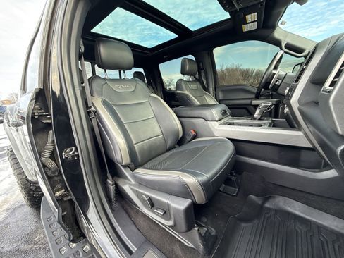 Used 2018 Ford F150 Raptor w/ Equipment Group 802A Luxury image 27