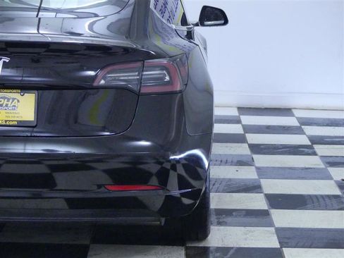 Used 2019 Tesla Model 3 Standard Range Plus image 28